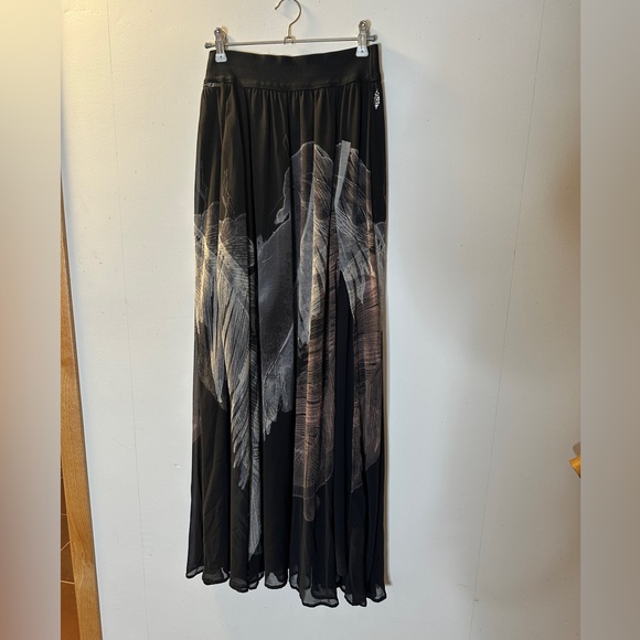 FREE PEOPLE / The Class Back to Center Skirt, Brand new, size x-small - Picture 6 of 6